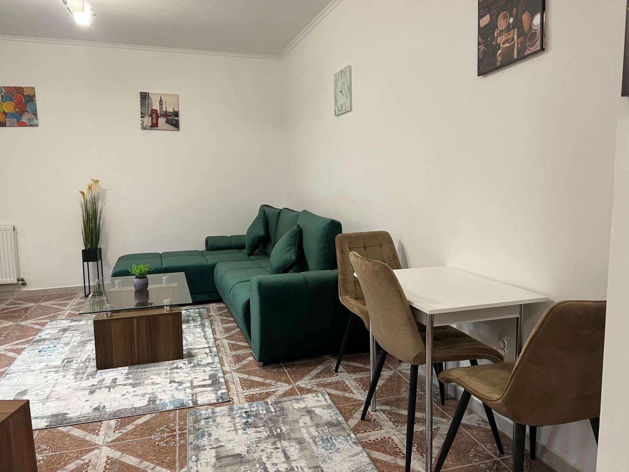 Ndl Downtown Apartment คลูจ-นาโปกา ภายนอก รูปภาพ