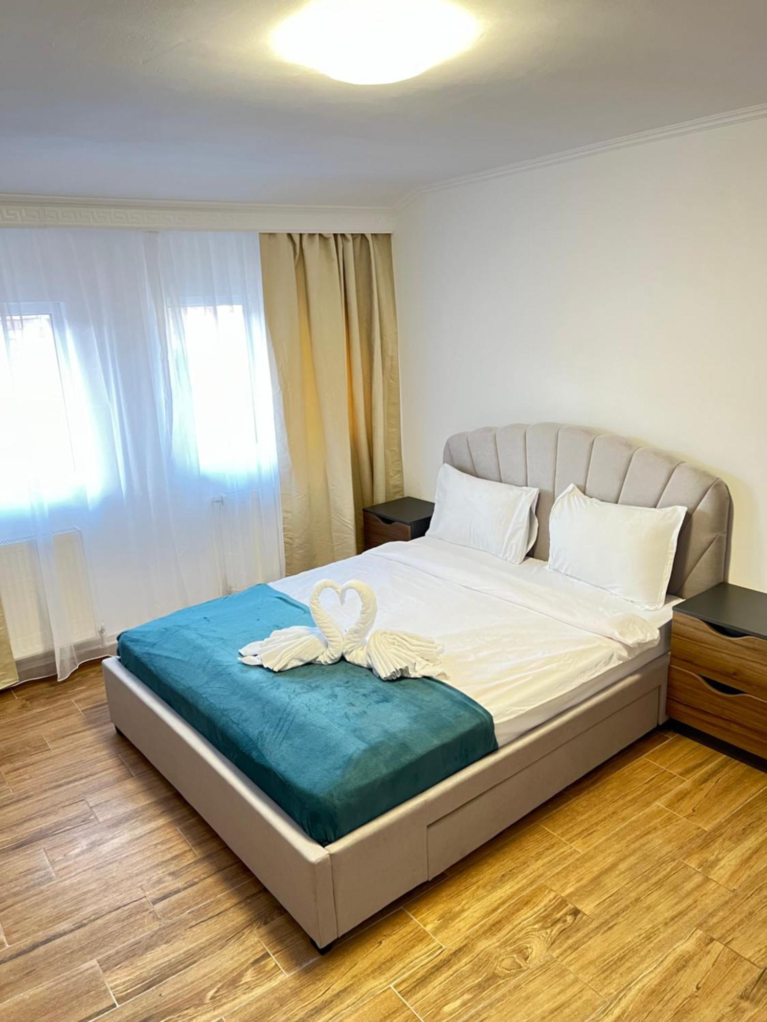 Ndl Downtown Apartment คลูจ-นาโปกา ภายนอก รูปภาพ